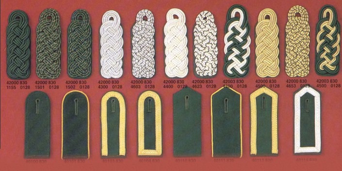 schulterstuecke-705x353,  Uniformeffekte